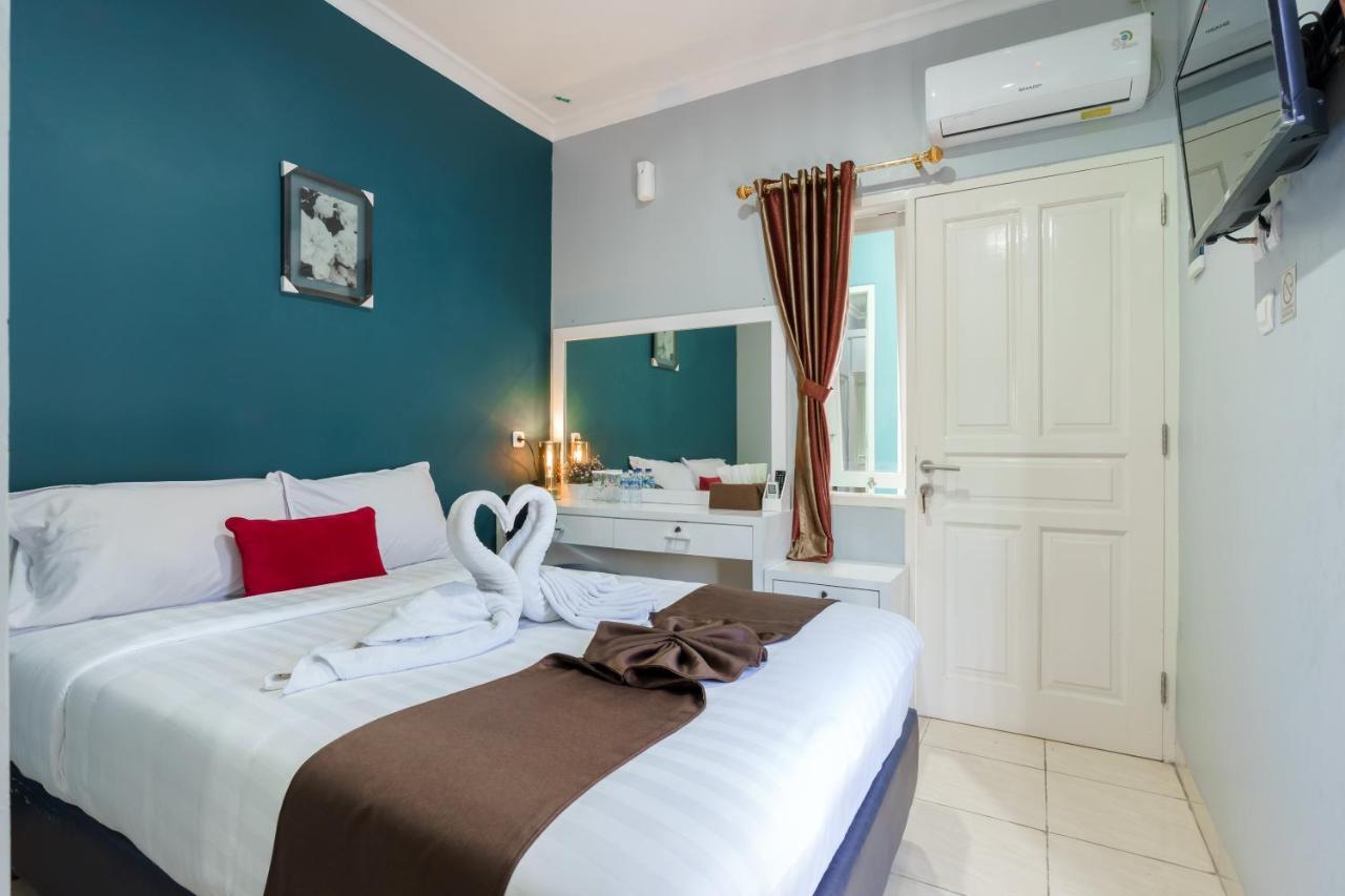 Fast Hous Syariah Bogor Mitra Reddoorz Hotel ภายนอก รูปภาพ